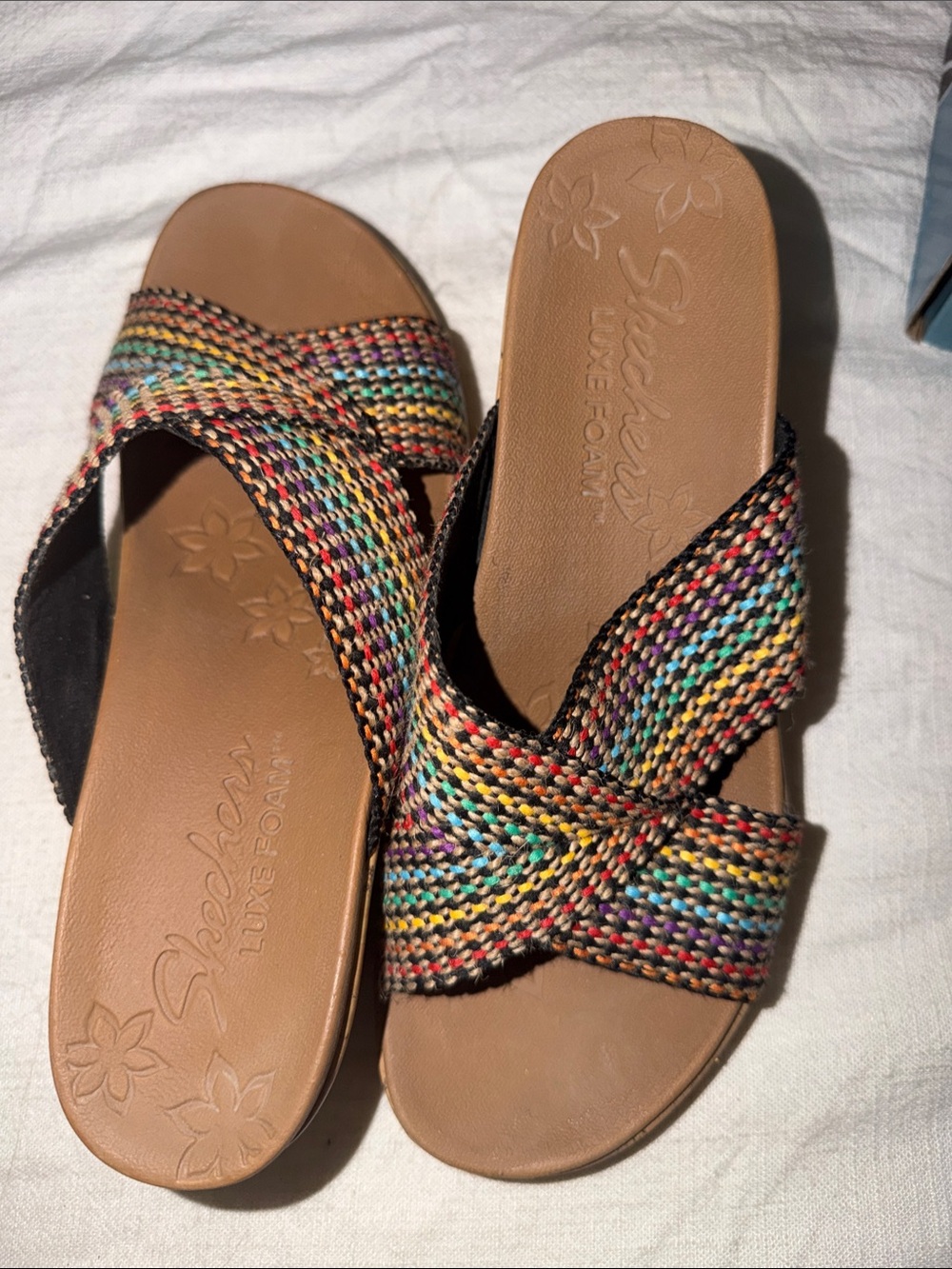 Skechers Brown Footbed Multicolor Woven Crossband Sandals